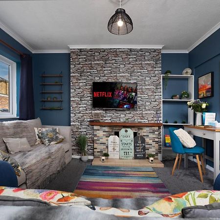 Perfect For Contractors - Canterbury - Free Parking - Ultra Wifi Esterno foto