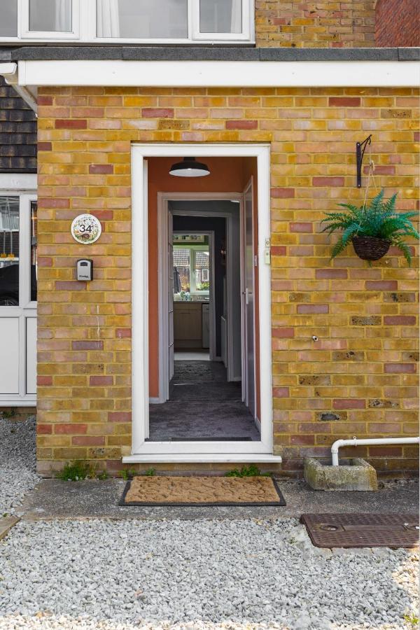 Perfect For Contractors - Canterbury - Free Parking - Ultra Wifi Esterno foto