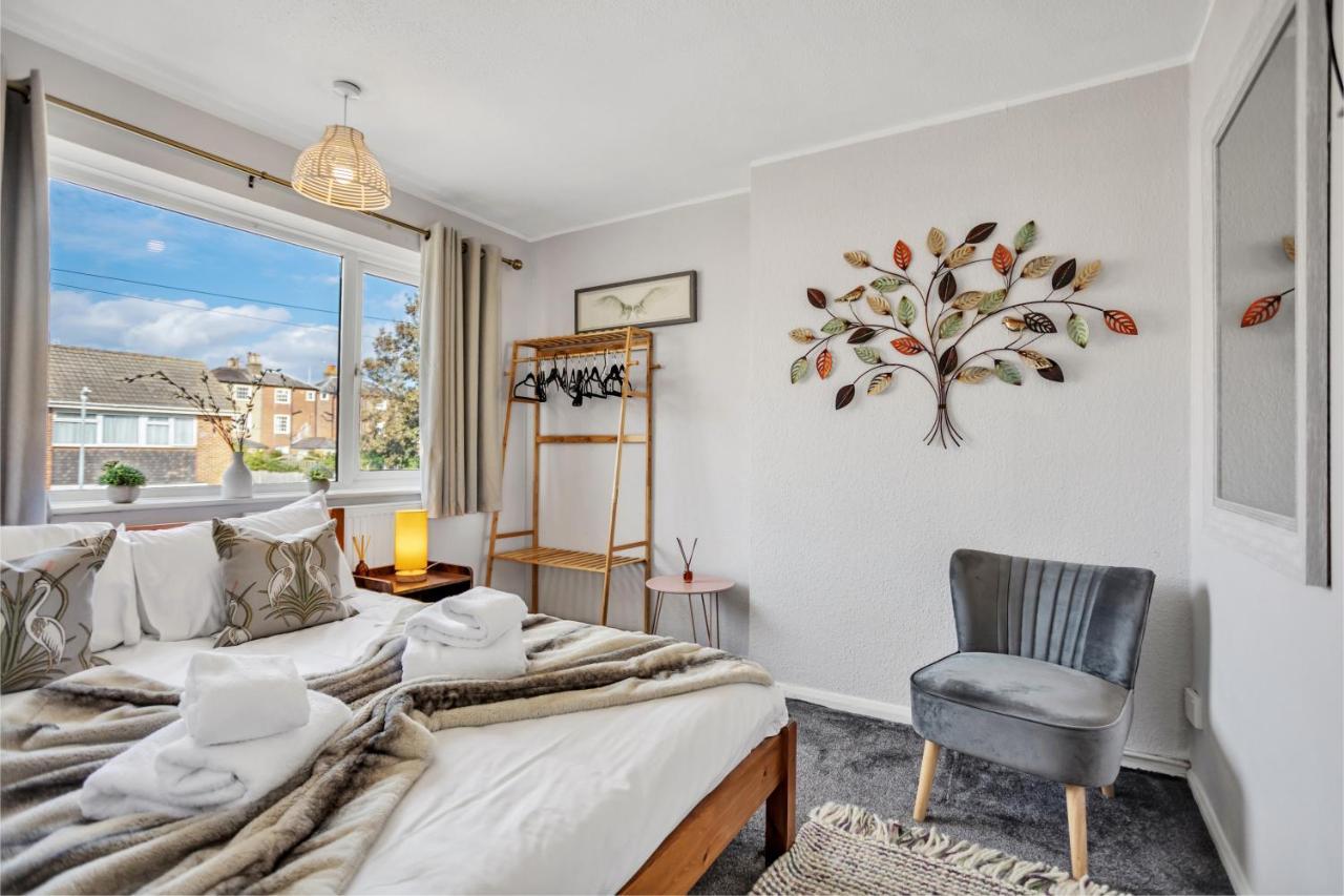 Perfect For Contractors - Canterbury - Free Parking - Ultra Wifi Esterno foto