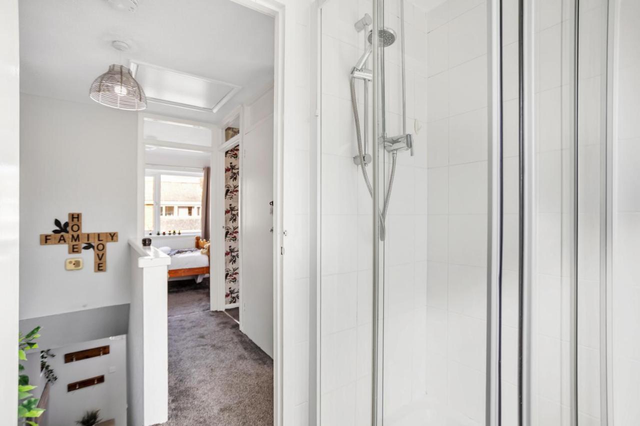 Perfect For Contractors - Canterbury - Free Parking - Ultra Wifi Esterno foto
