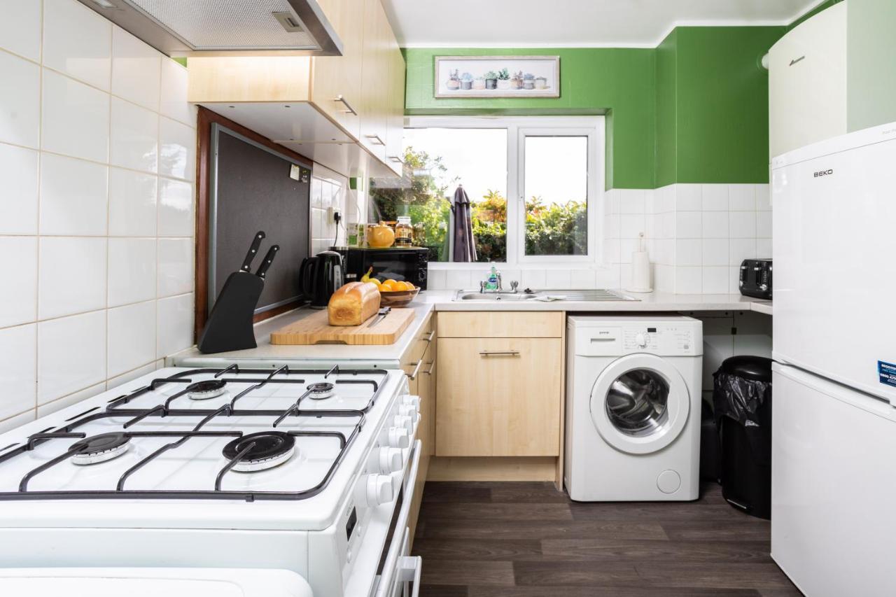 Perfect For Contractors - Canterbury - Free Parking - Ultra Wifi Esterno foto
